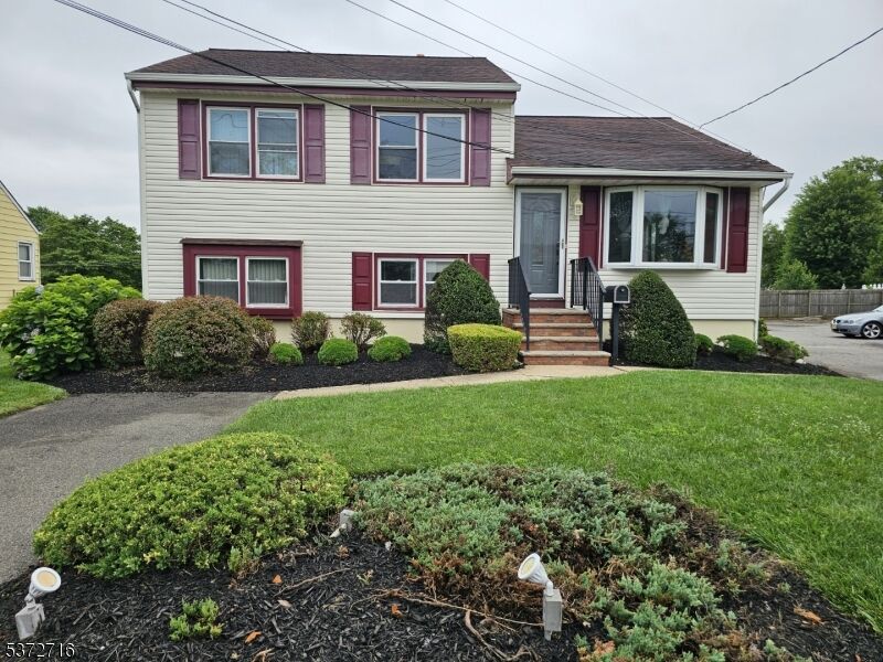 Property Photo: 304 Maple Ave NJ 07080