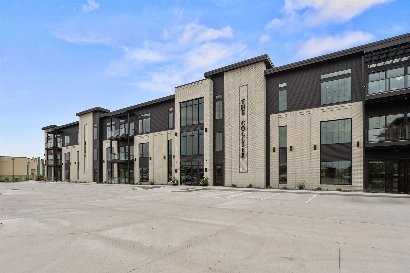 Property Photo: 1645 SW Magazine Road 106 IA 50023