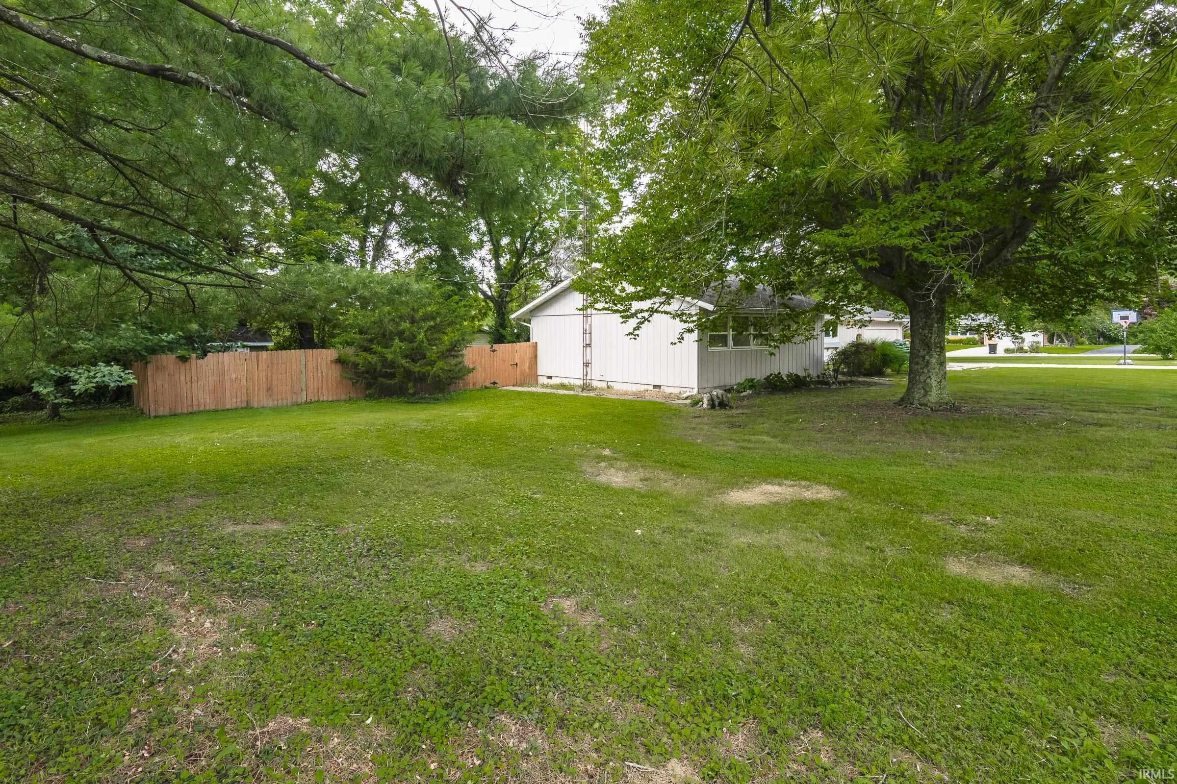 Property Photo: 4319 N Overlook Lane IN 47408