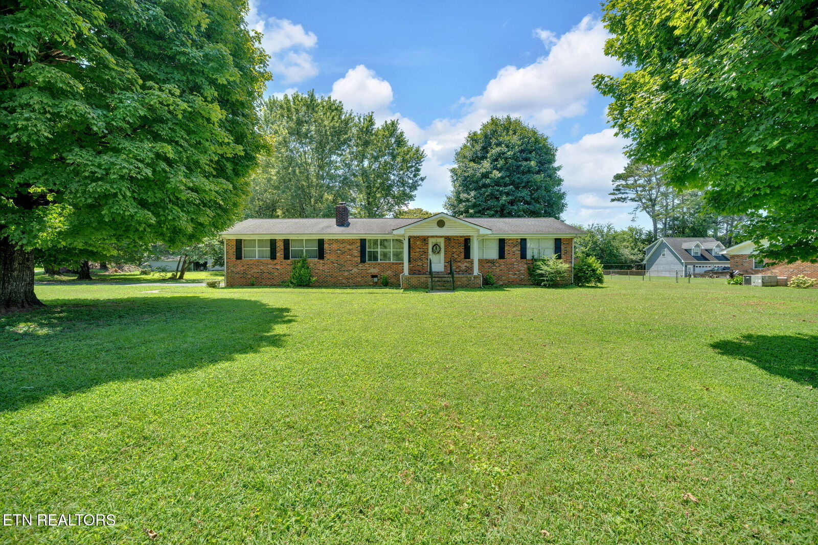 Property Photo: 330 Hutsell Drive TN 37322