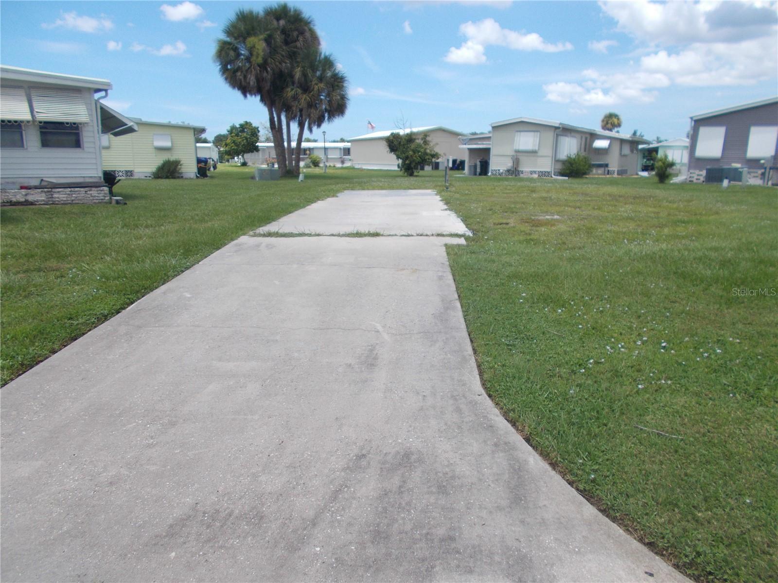 Property Photo: 6786 Neighborly Court FL 34287