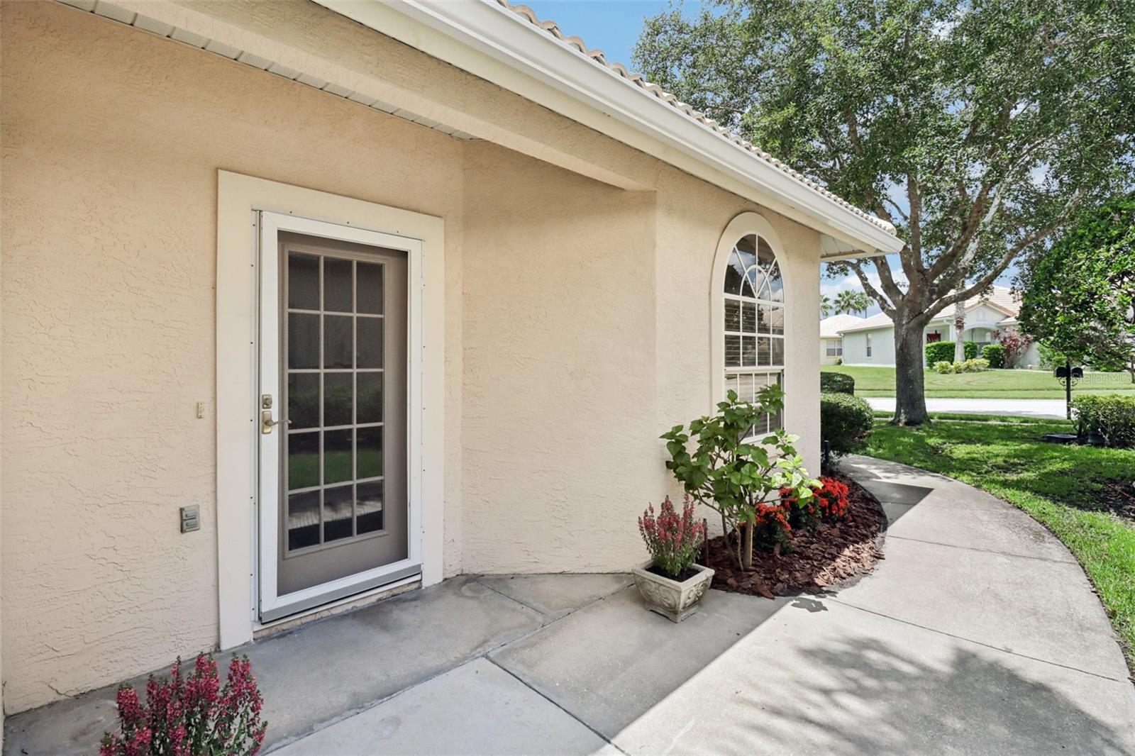 Property Photo:  9051 Saint Andrews Way  FL 32757 
