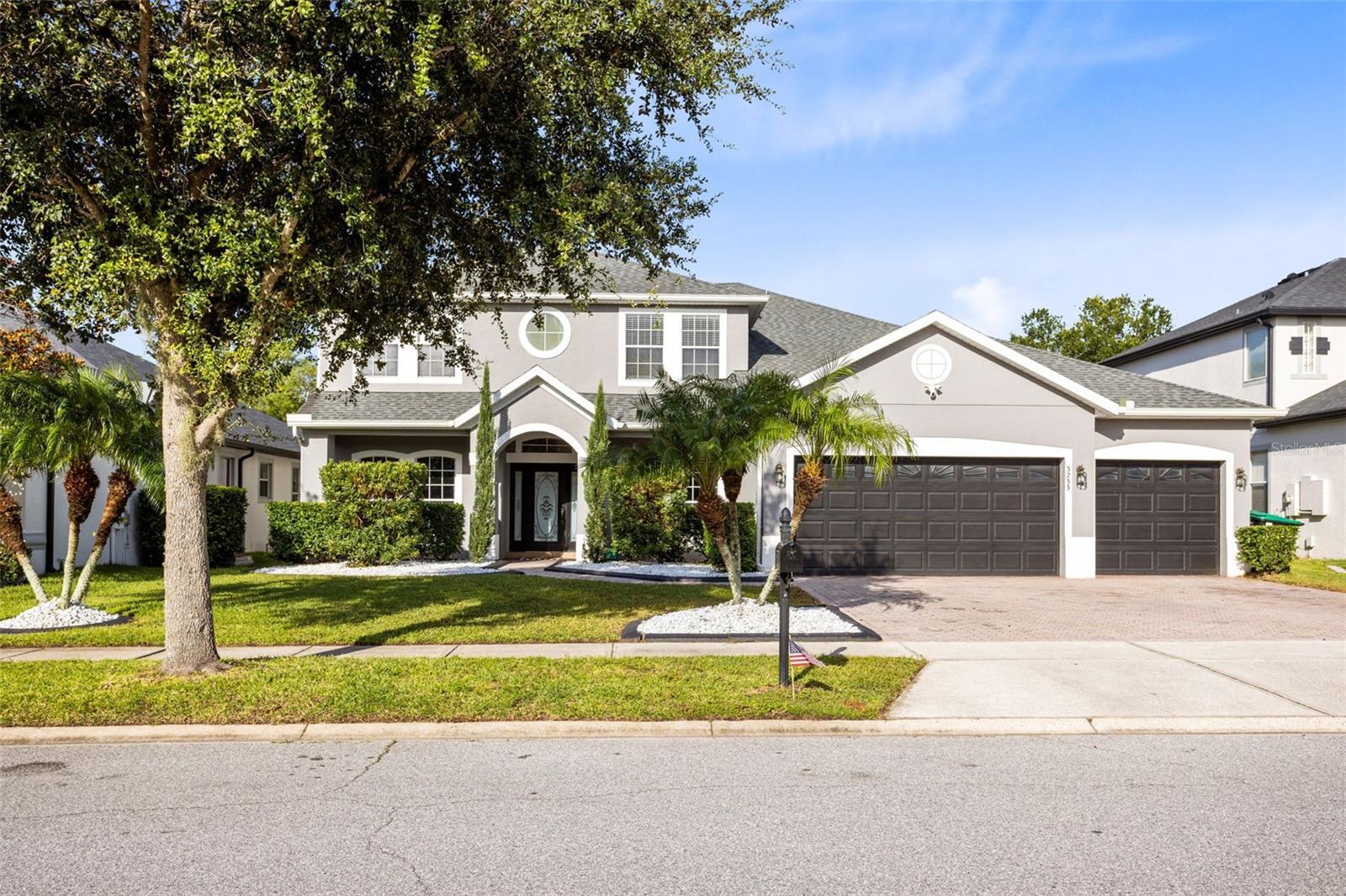 Property Photo:  3233 Curving Oaks Way  FL 32820 