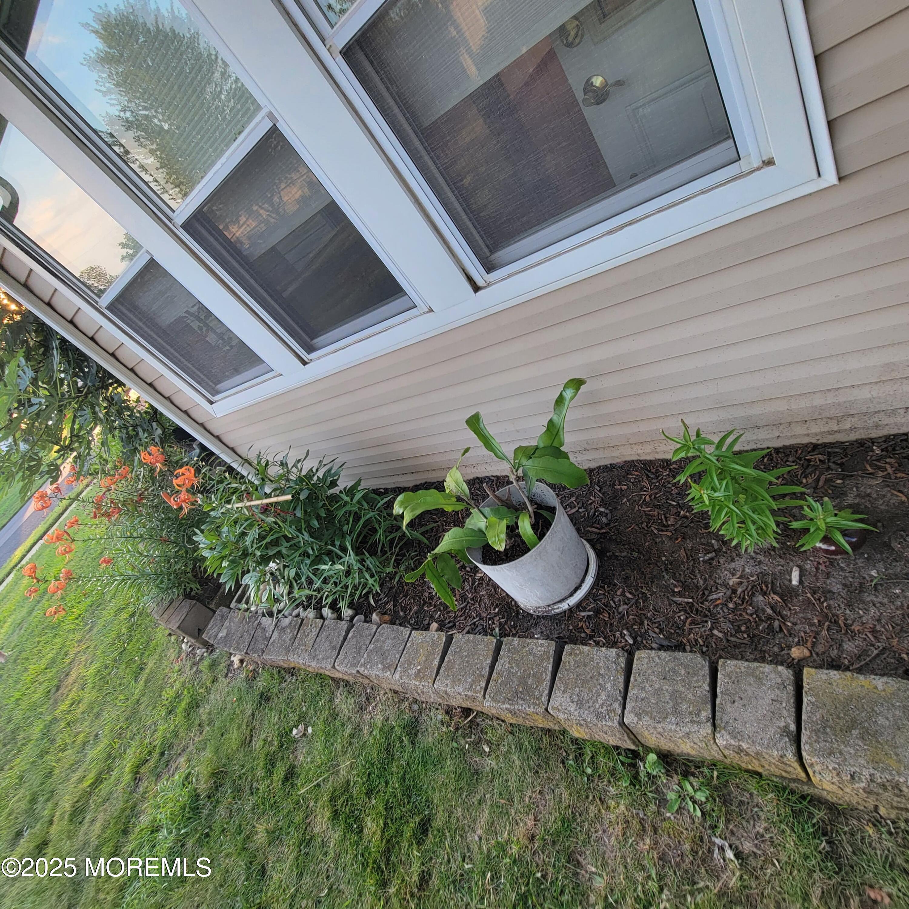 2 Maine Court B  Matawan NJ 07747 photo