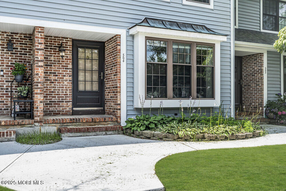 Property Photo:  504 Bent Trail  NJ 08753 