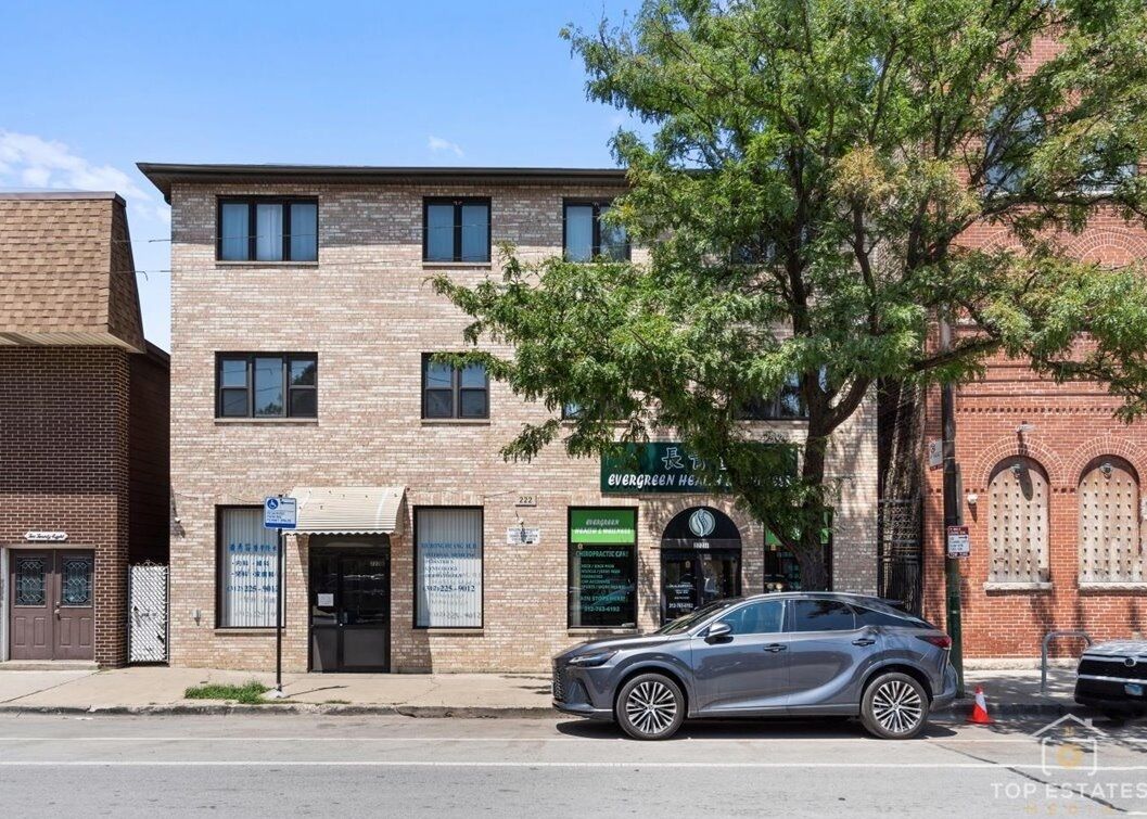 Property Photo: 222 W 26th Street 202 IL 60616