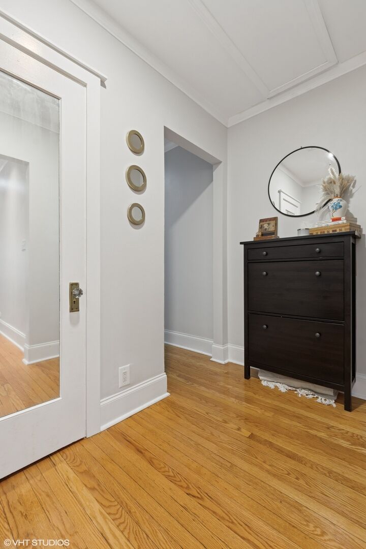 Property Photo:  1254 W Columbia Avenue 3W  IL 60626 