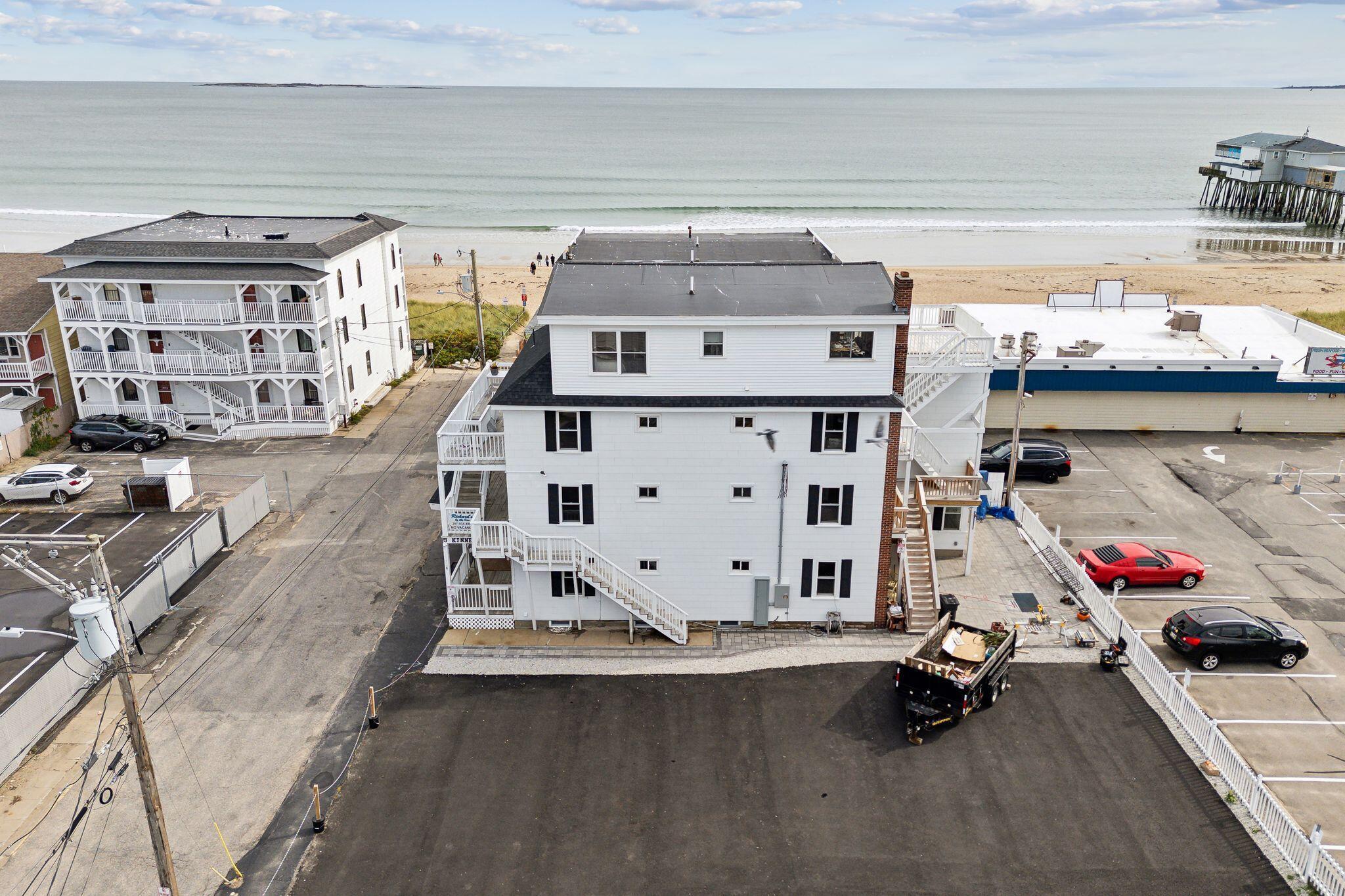 Property Photo: 5 Kinney Avenue 201 ME 04064