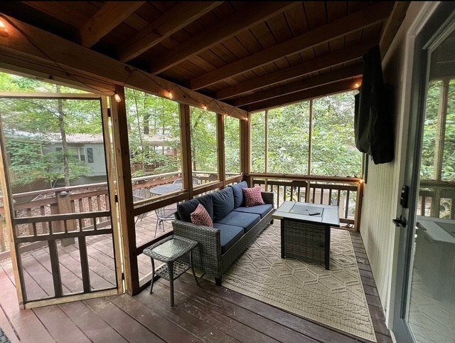 Property Photo: 566 Hathorn MS 38655