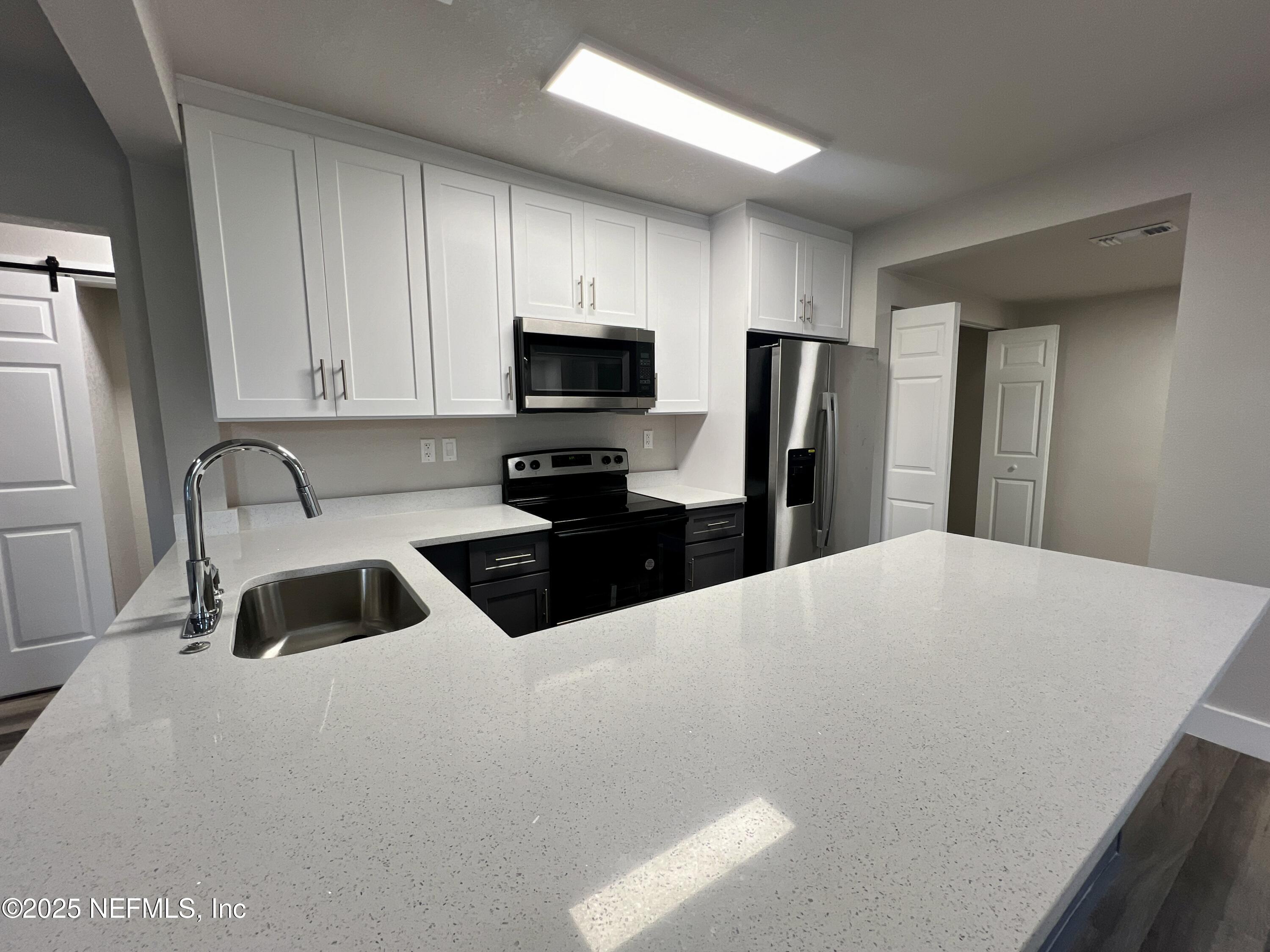 Property Photo: 3133 Gilmore Street FL 32205
