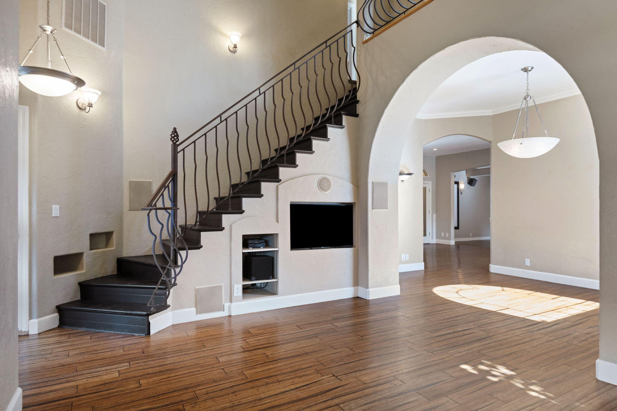 Property Photo: 2711 NE Yellow Ribbon Drive OR 97701