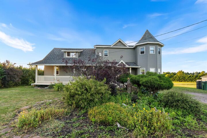 Property Photo: 245 Dickie Road PE C0B 1X0