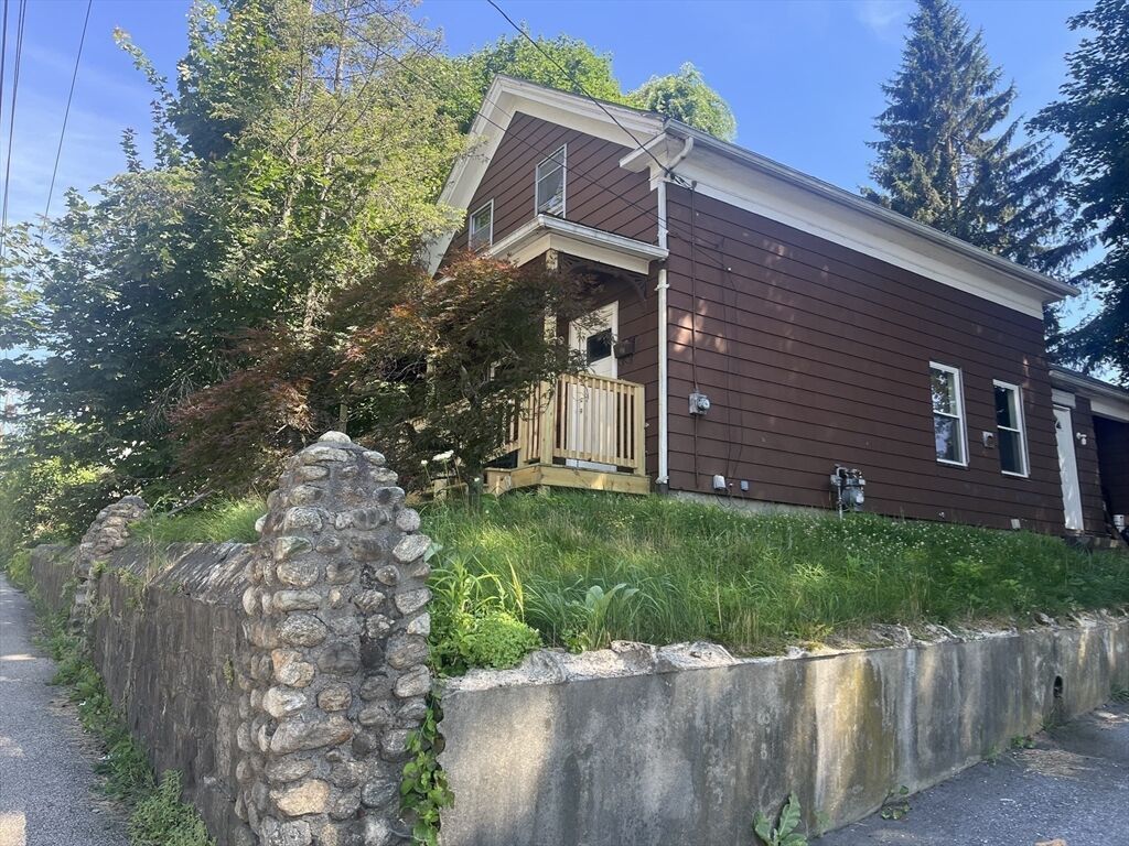 Property Photo:  48 Lake St  MA 01570 