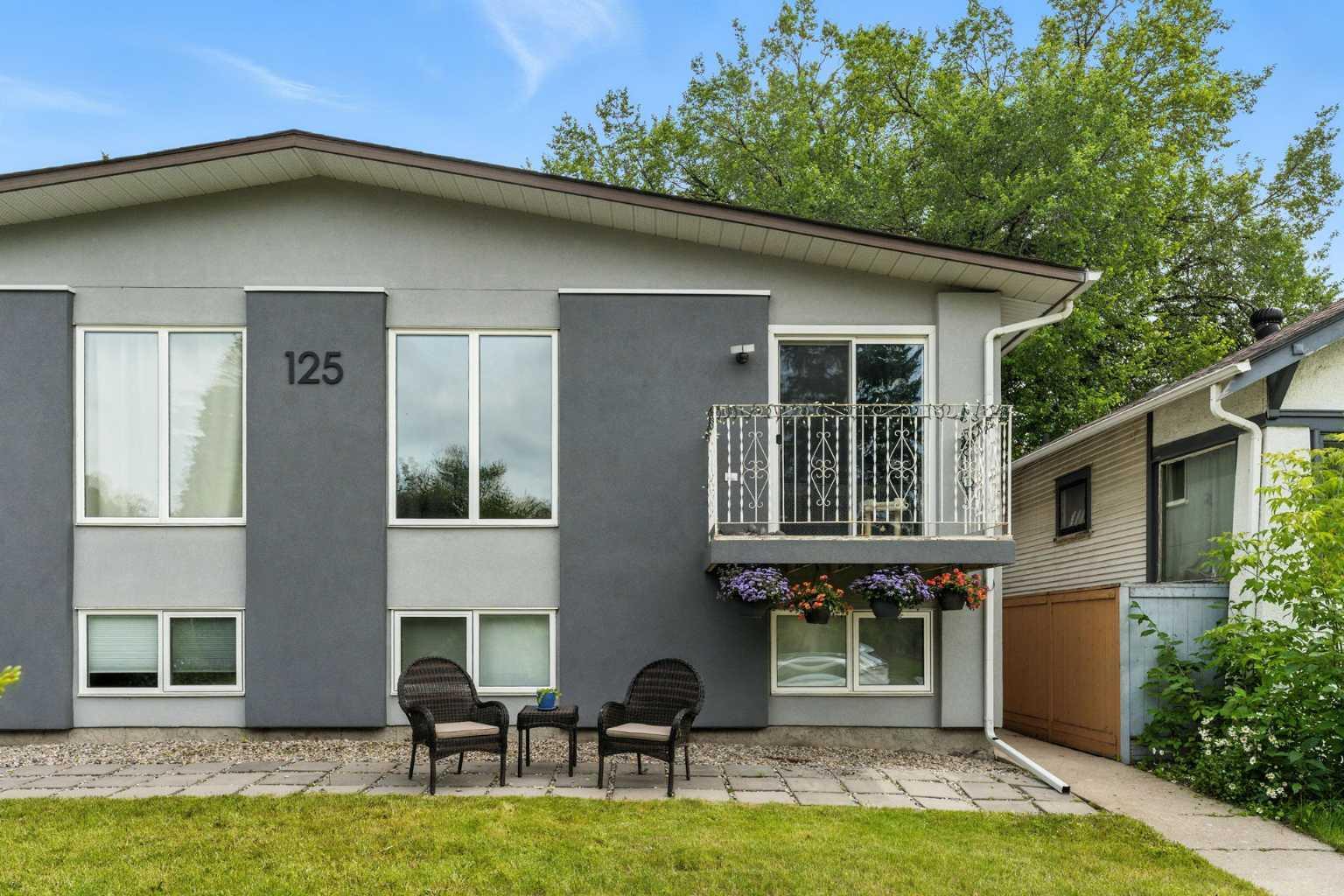 Property Photo: 125 10 Avenue NE 1 AB T2E 0W8
