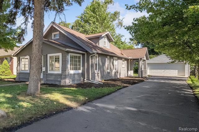 Property Photo:  30808 Sheridan Street  MI 48135 