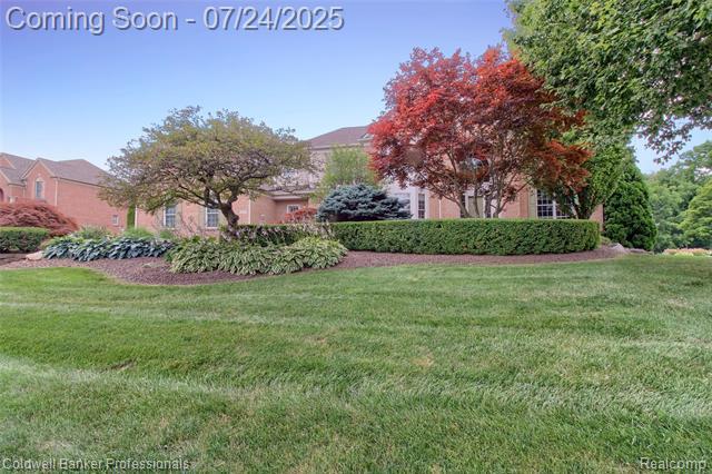 Property Photo:  49733 Ash Court  MI 48170 