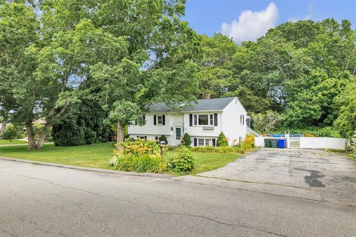 8 Tonkawa Avenue  Westerly RI 02891 photo