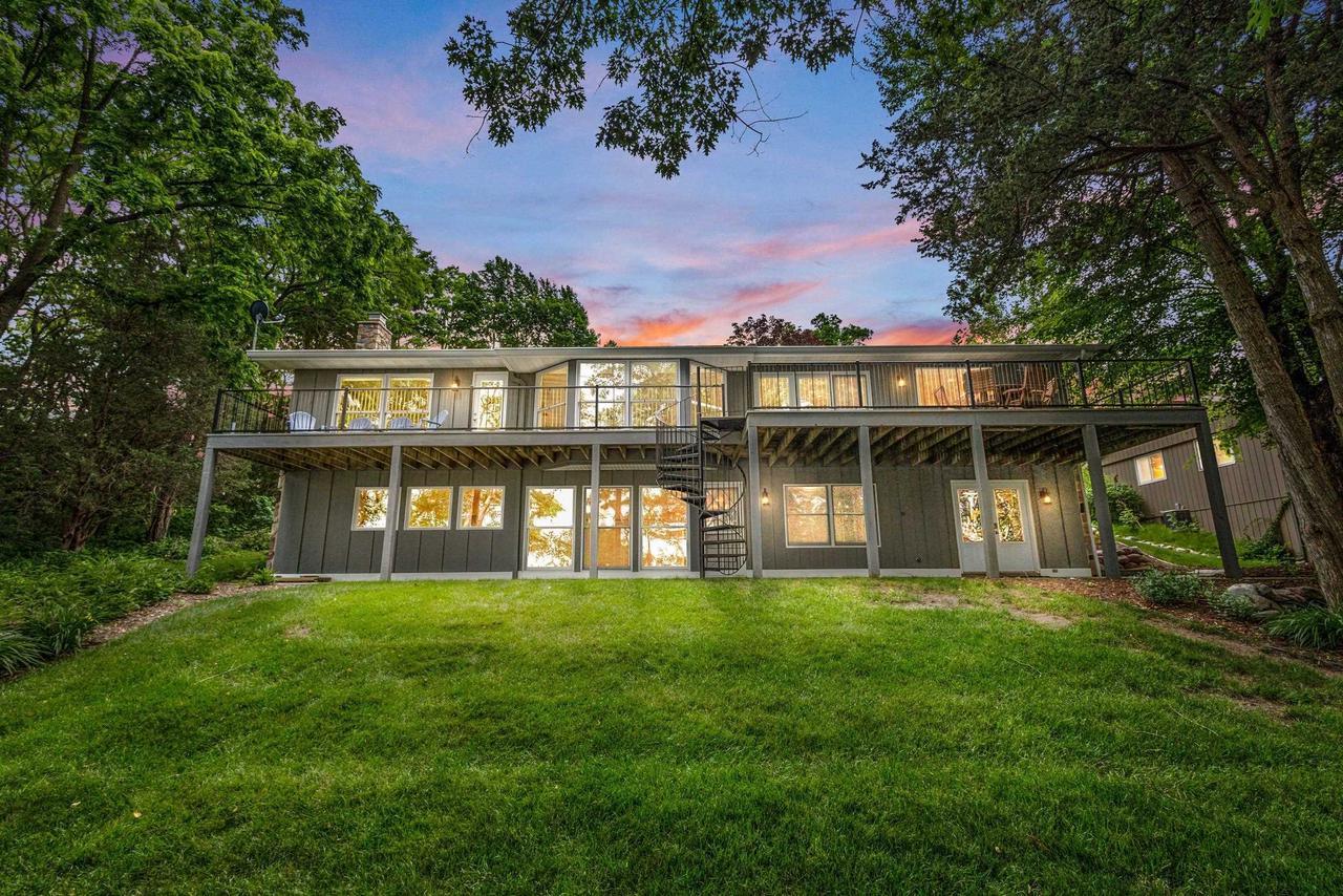 Property Photo:  W2250 Oakwood Avenue  WI 54941 