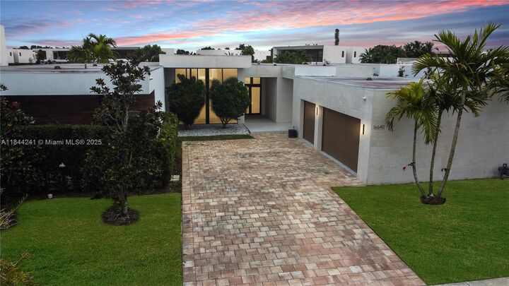 16640 Sunset Way  Weston FL 33326 photo