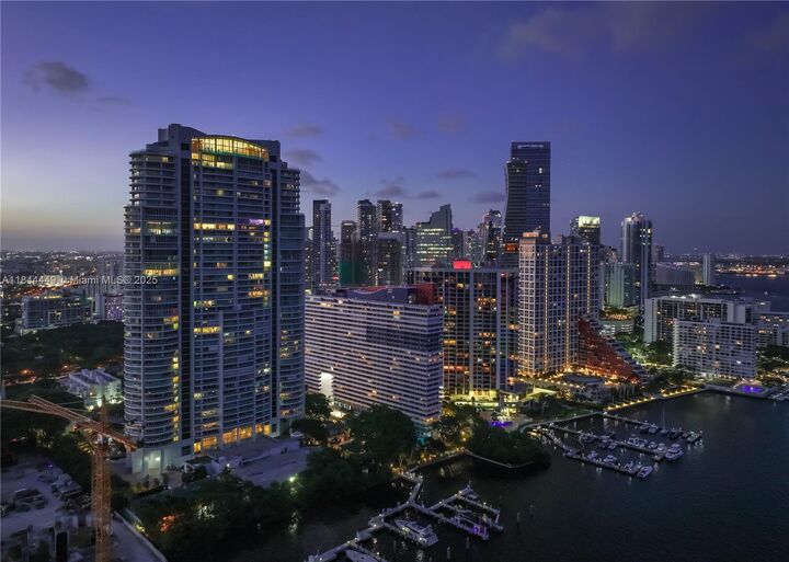 Property Photo: 1643 Brickell Ave 2506 FL 33129