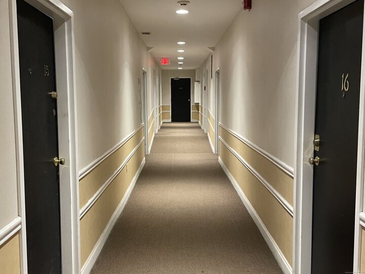 Property Photo: 94 Washington Street Apt 19 CT 06854