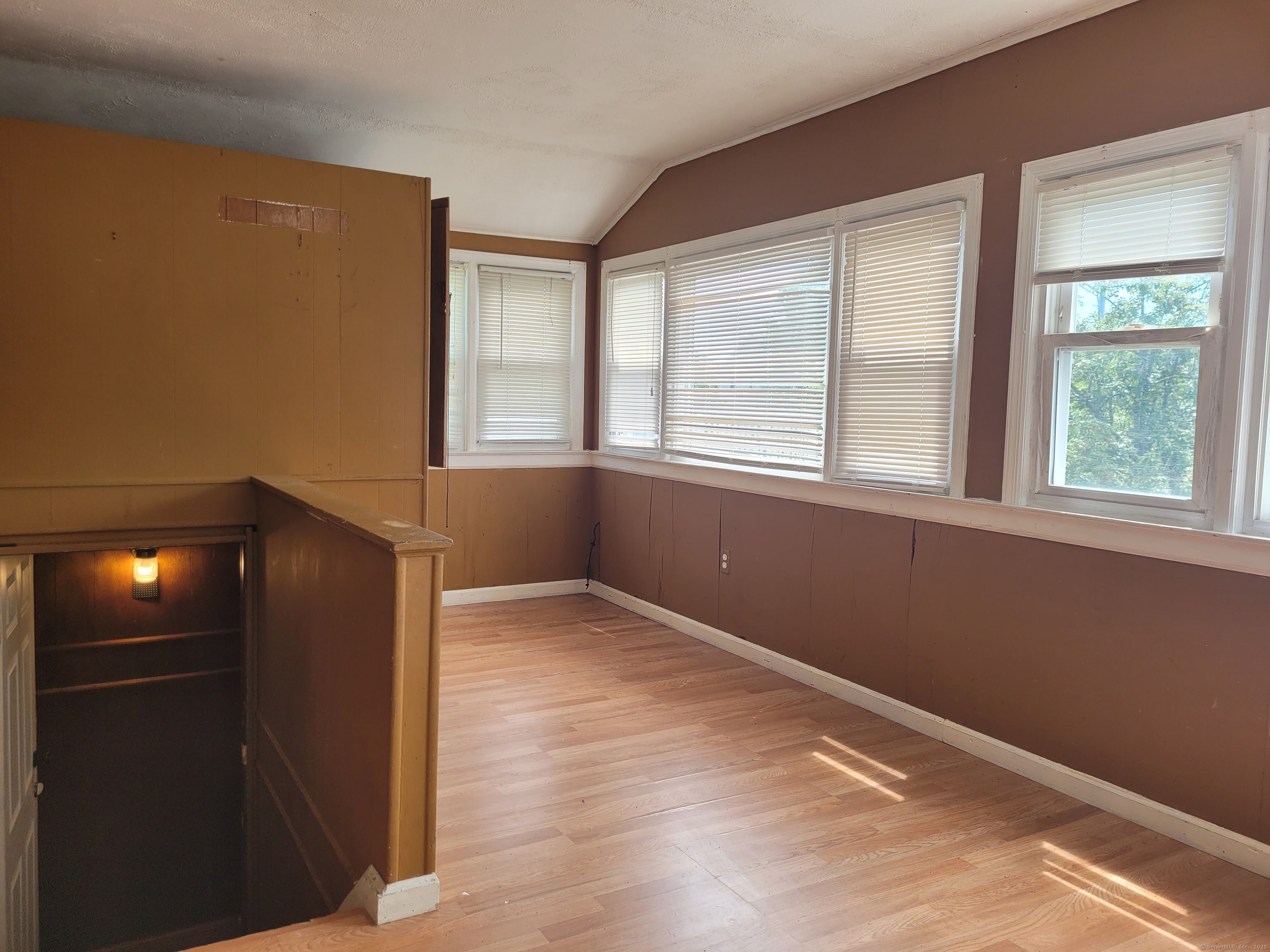 Property Photo:  16 Carolina Road  CT 06902 