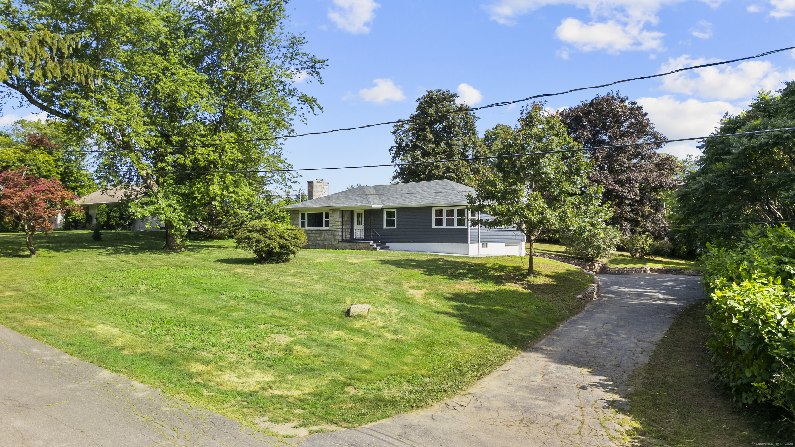 Property Photo: 363 Amity Road CT 06524