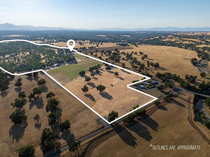 Property Photo: 15775 Red Bank Road CA 96080