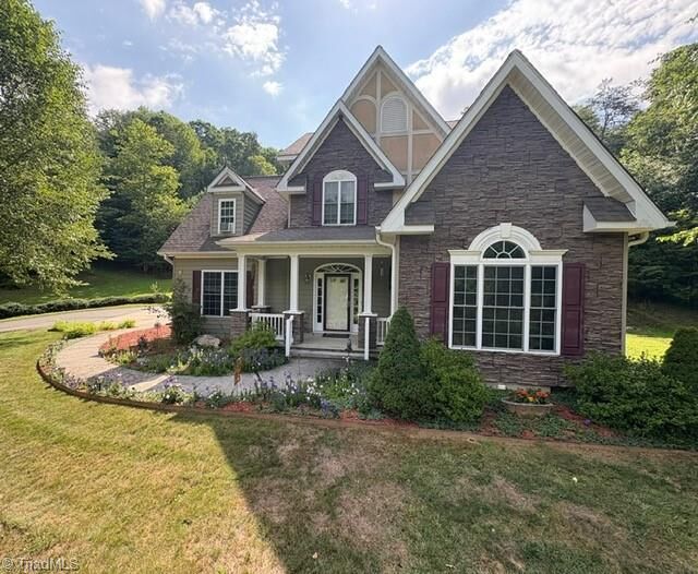Property Photo: 3186 Silas Creek Road NC 28643