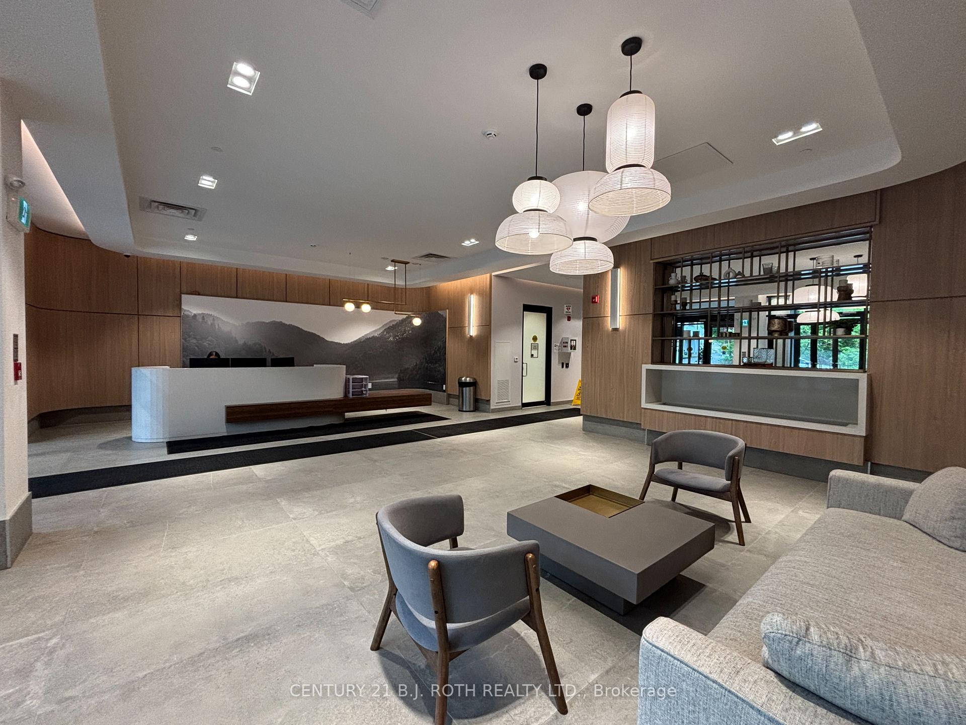 Property Photo: 185 Dunlop Street E 301 ON L4M 1B2