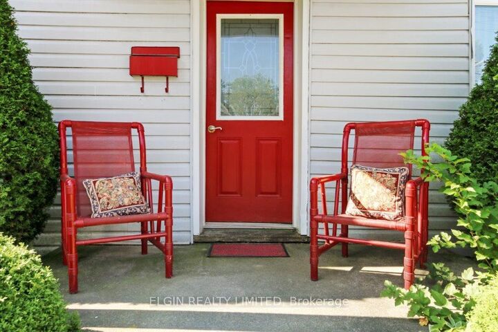 Property Photo: 176 Wellington Street ON N5R 2S1
