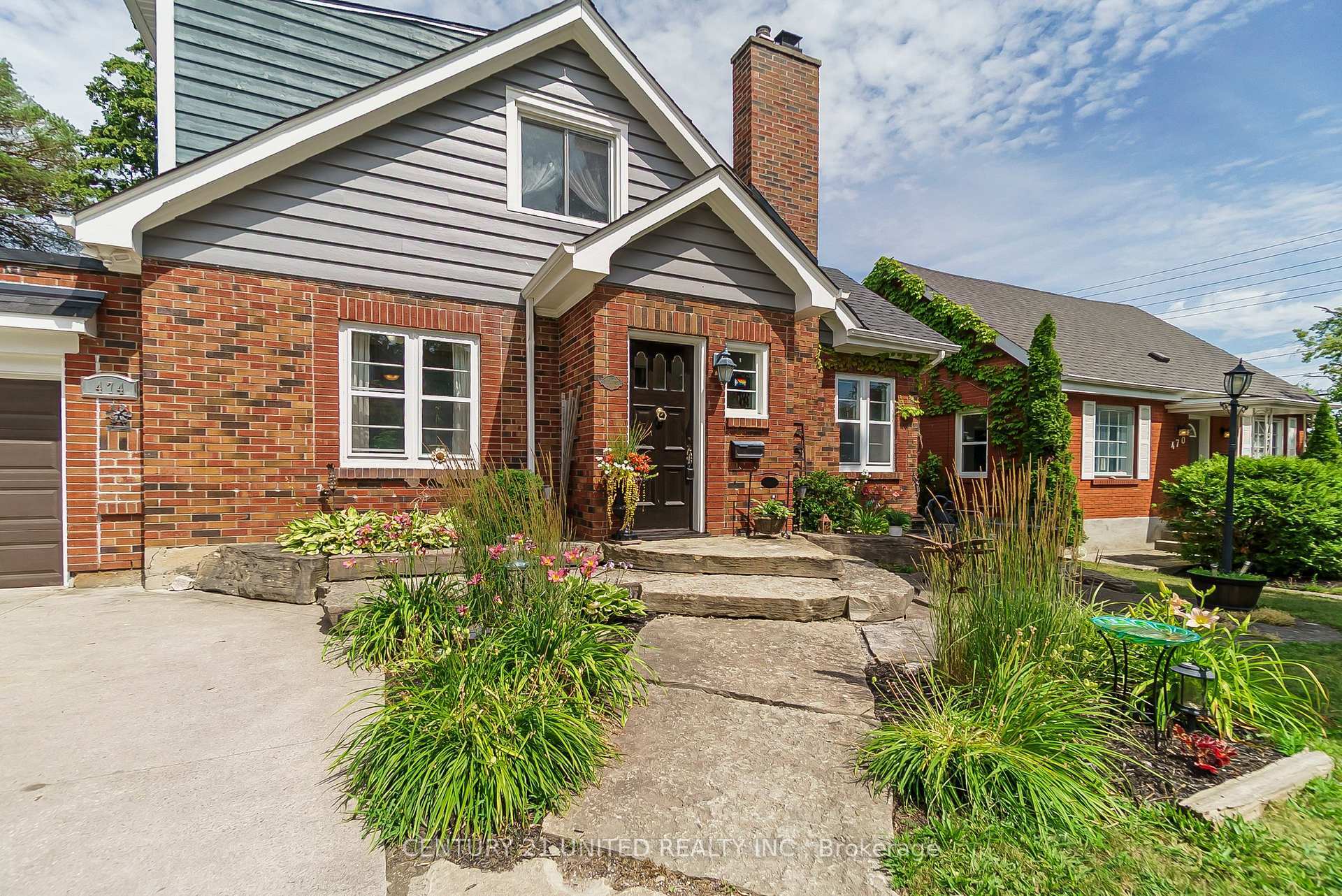 Property Photo: 474 Albertus Avenue ON K9J 6A2
