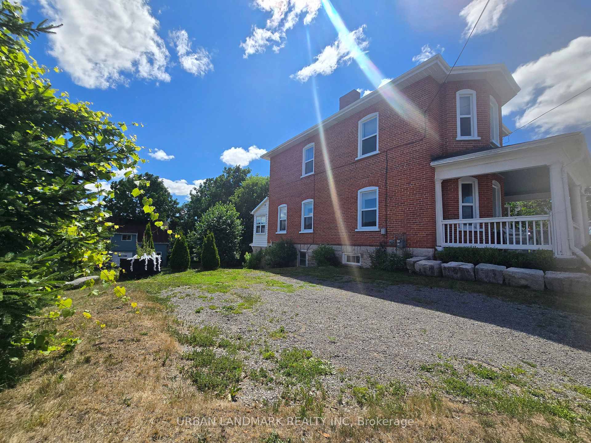 Property Photo: 117 Durham Street S ON K0K 2K0