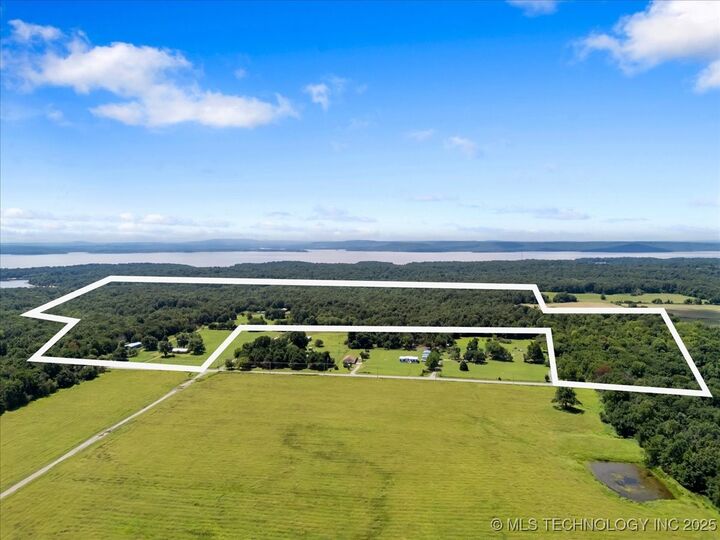 Property Photo:  426670 Texanna  OK 74426 