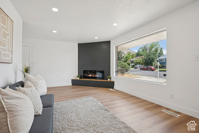 Property Photo:  1211 E 400 S  UT 84606 
