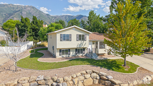 Property Photo: 300 E Magellan Ln UT 84651