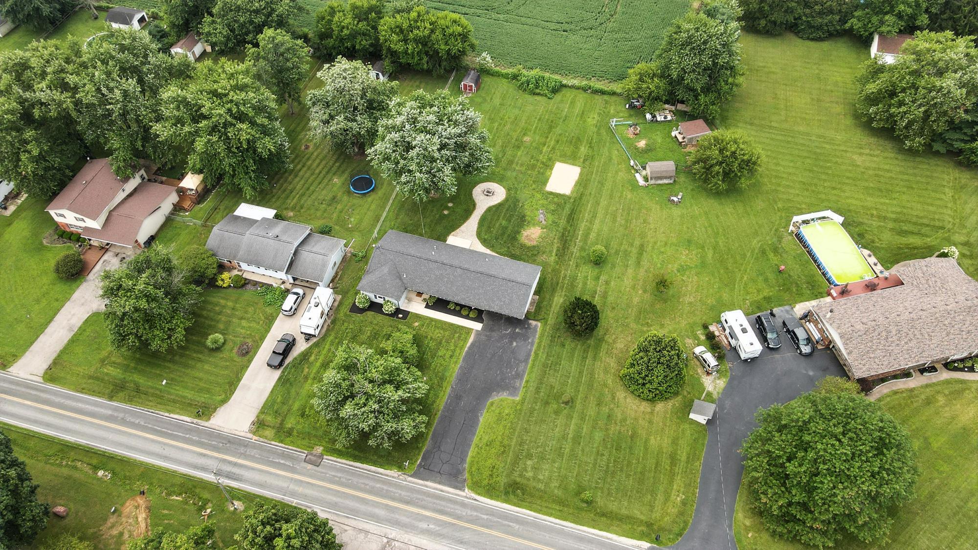 Property Photo: 1405 Bowman Road OH 45502