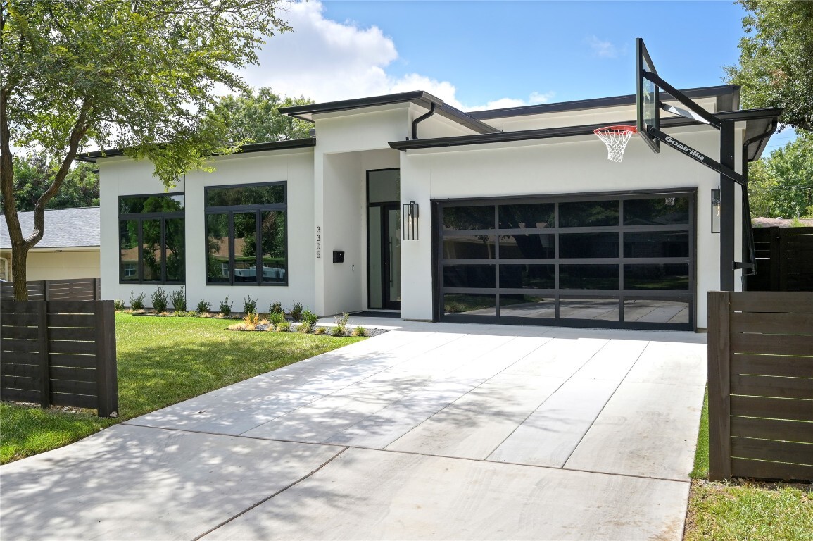 Property Photo:  3305 Skylark Drive  TX 78757 