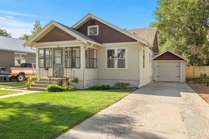 Property Photo: 616 Lewis Ave MT 59101