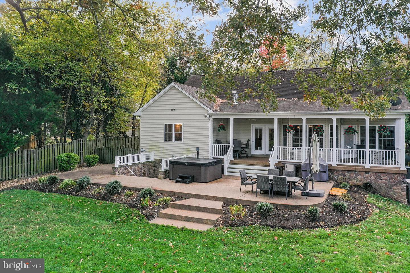 Property Photo: 32 Dobe Point Road VA 22554