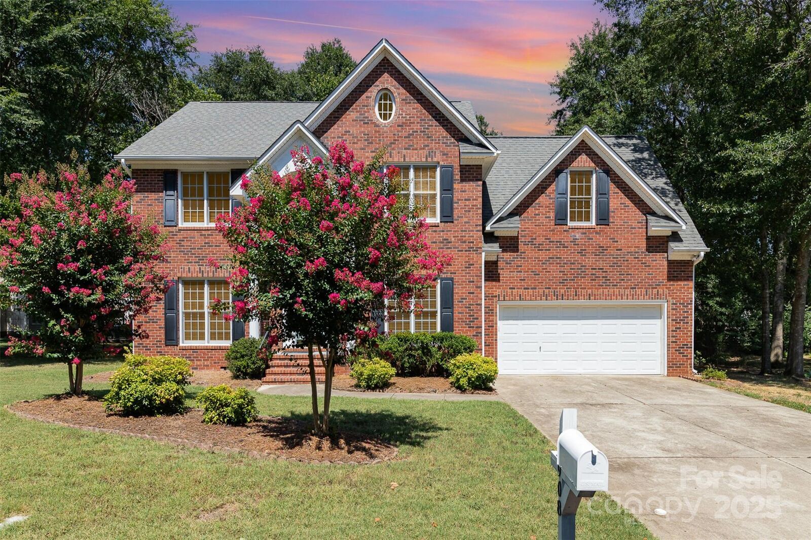 Property Photo:  1908 Old Greylyn Court NW  NC 28027 