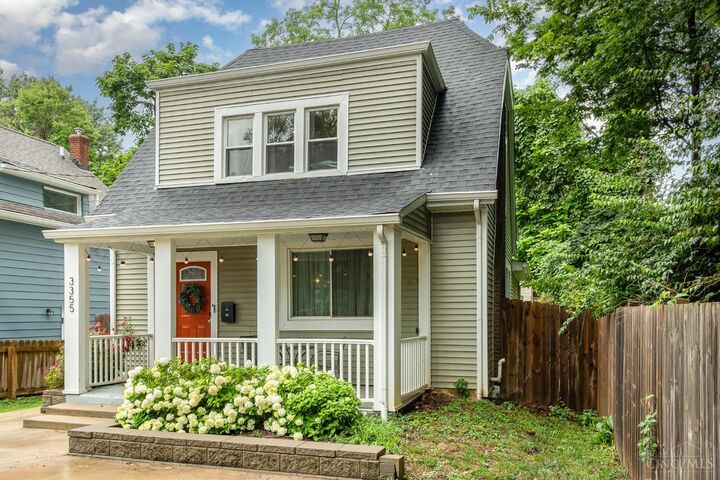 Property Photo: 3355 Hewitt Crescent Street OH 45207