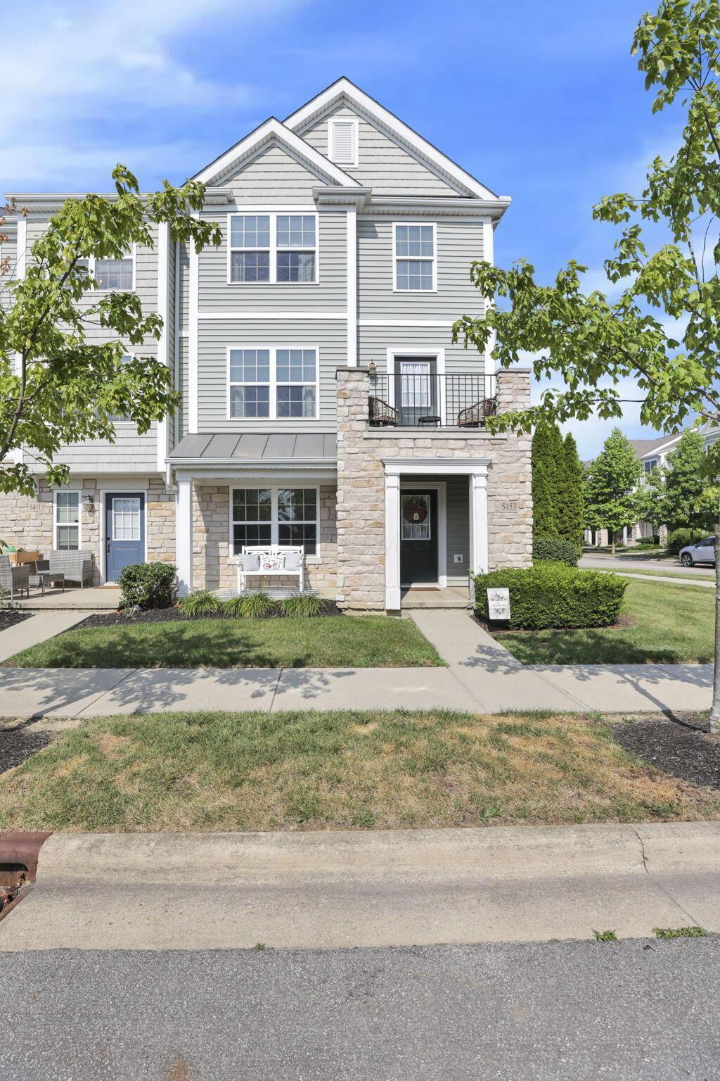 Property Photo: 5453 Spring River Avenue OH 43016