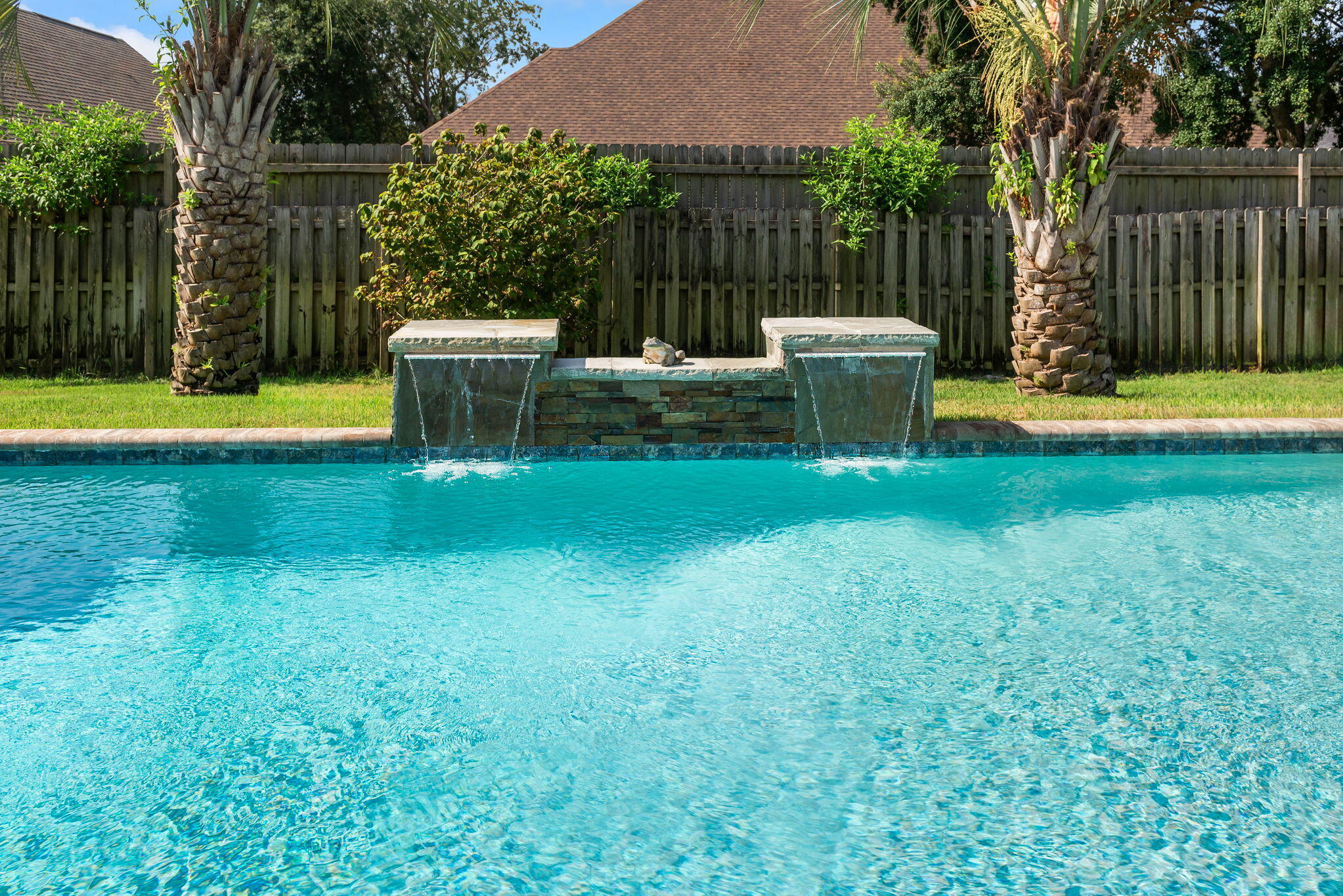 Property Photo:  1530 Woodlawn Way  FL 32563 