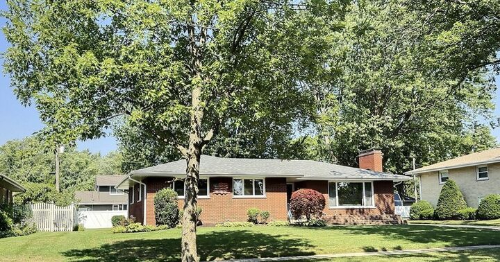 Property Photo:  8516 Moraine Avenue  IN 46321 