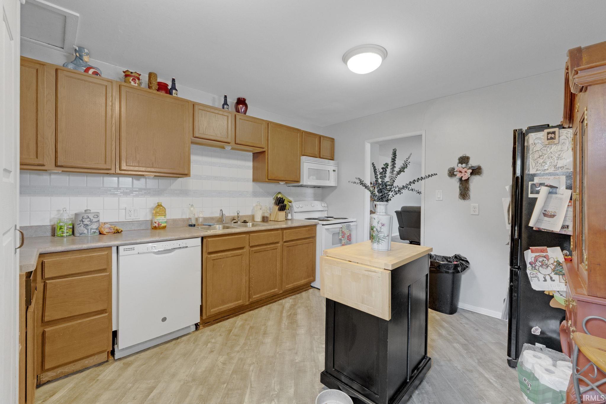 Property Photo: 5418 N Stony Run Lane IN 46825