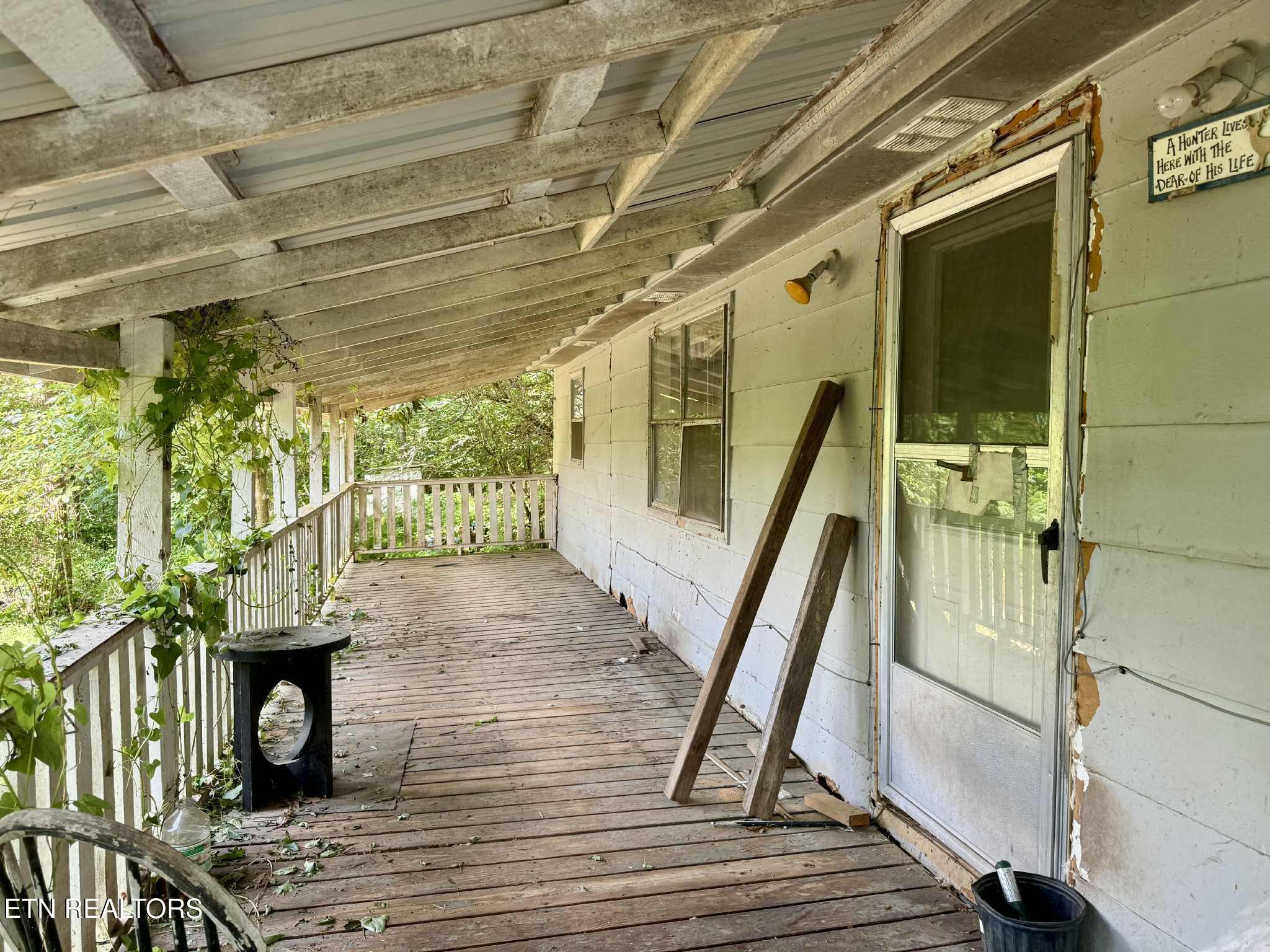 Property Photo:  571 Forks Grove Rd  TN 37766 