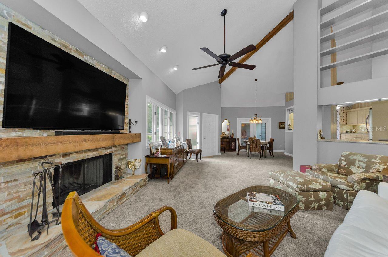 Property Photo:  10479 Longwood Drive  FL 33777 