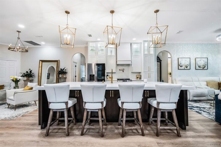 Property Photo:  876 Lakeworth Circle  FL 32746 