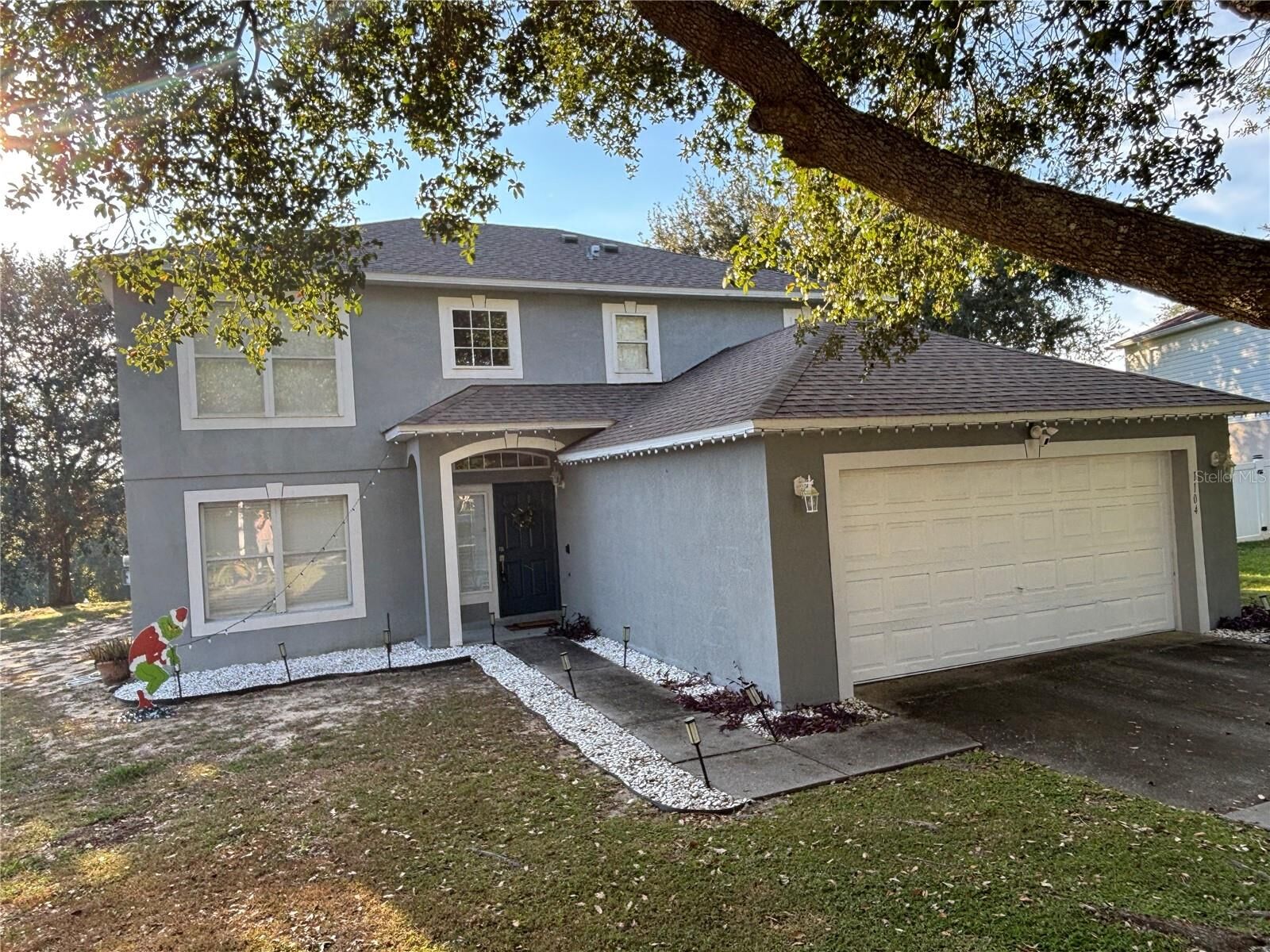 Property Photo: 1104 Chateau Circle FL 34715
